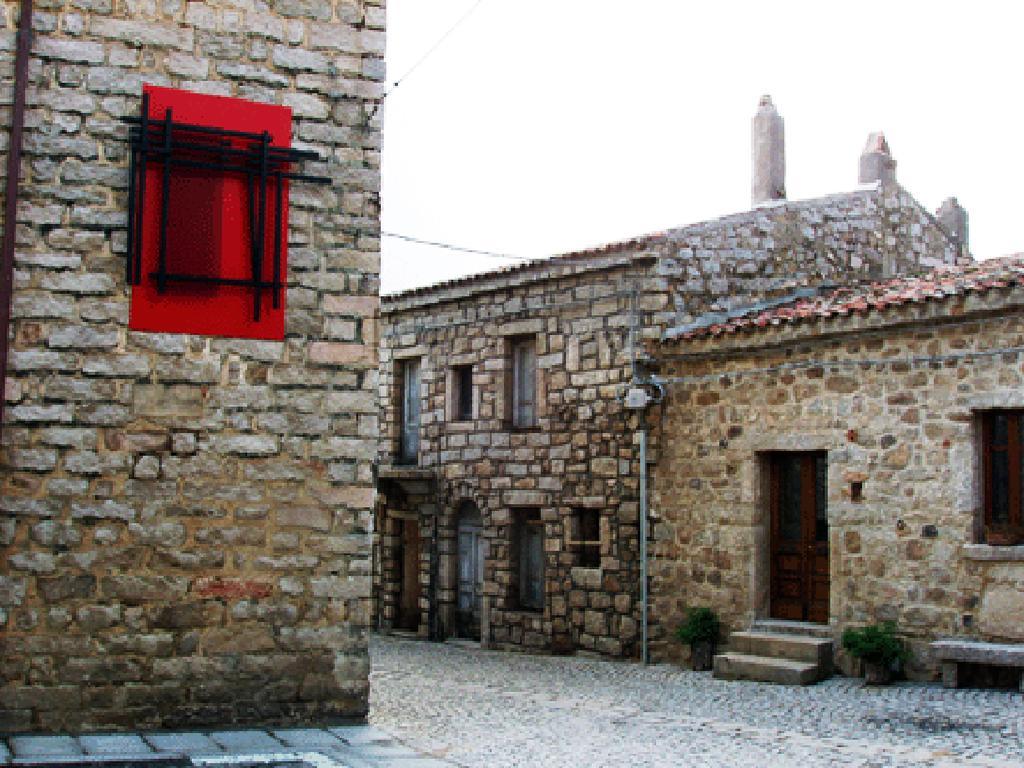 B&B La Tasgia Aggius Экстерьер фото